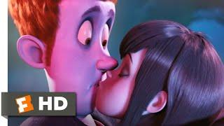 Hotel Transylvania - Mavis' Party Scene | Fandango Family