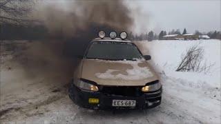 Opel Omega stuck in snow