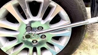 How to torque your lug nuts