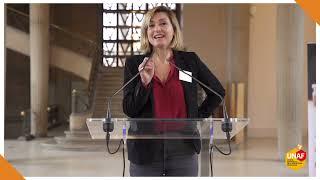 Julie Gayet au Concours des miels de France