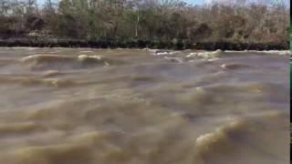 Video shows overturned duck boat in Mississippi River near Venice