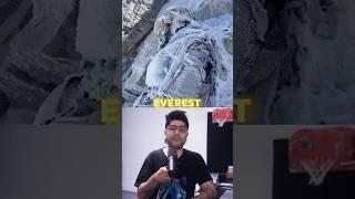 Sherpa finds frozen man on mt Everest