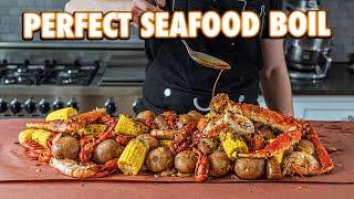 Perfect Cajun Crawfish Boil with Spicy Butter