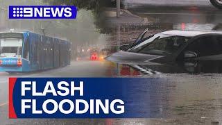 Melbourne lashed by wet weather | 9 News Australia