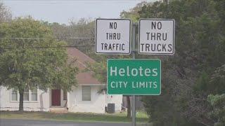 Why mayor in Helotes closes neighborhood street