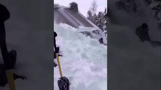 Have You Ever Seen A Guy Clear An Entire Barn Roof Of Snow With NO Shovel? #comedy #nature