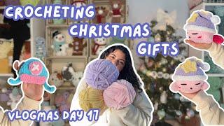 Crocheting Christmas gifts | Vlogmas Day 17