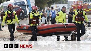 Spain floods death toll rises above 200 | BBC News