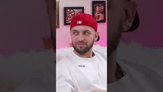 РОДСТВЕННИКИ УЖЕ НАДОЕЛИ СВОИМИ ВОПРОСАМИ. САША ST и АССОЛь #shorts #сашаst #ассоль #мадамкака