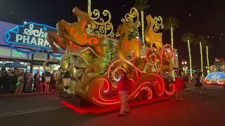 Universal’s Holiday Parade featuring Macy’s at Universal Studios in Orlando, Florida (Part 23)