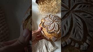 How to score a mandala on sourdough