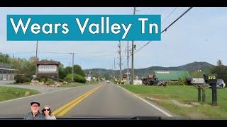 Drive through WEARS VALLEY TENNESSEE (Stopping along the way to see road side attractions)