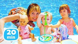 ¡Diversión en la piscina con juguetes para bebés! Vídeos con Bianca y Karl