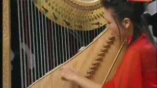 箜篌 Konghou - an ancient Chinese harp 湘妃竹 Xiang Fei Bamboo