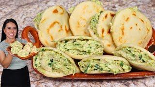 la Arepa más Famosa  "REINA PEPIADA" - rellena de Pollo