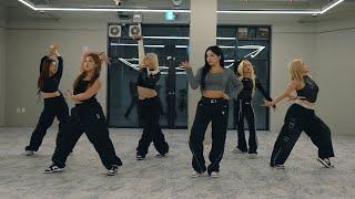 MANNEQUEEN 마네퀸 'Confident' Dance Practice