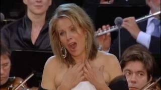 Renée Fleming & Berliner Philharmoniker - Giacomo Puccini Gianni Schicchi Lauretta Aria 2010