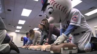 Mr. Met and NY Mets Staff Learn CPR