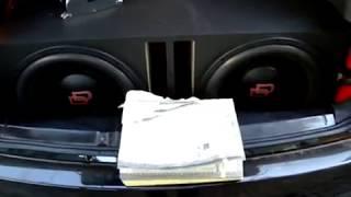 dd 1515 800 rms cada + roadstar agressive spl = papel picado ! prime sound car
