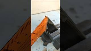 Хитрости опытных мастеров. Как точно определить уровень угольником #diy