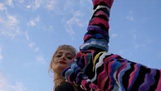  Laura Ribeiro - Dreaming (ft Chocoholic) | Official Lyric Video | Dream Pop