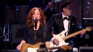 Bonnie Raitt, Tracy Chapman, Jeff Beck and Beth Hart - "Sweet Home Chicago"  (2012)