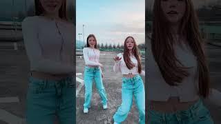 #dance #sisters #twinsstyle #twinsstyle #shortvideo #shorts #loveit #beautiful