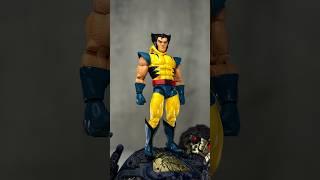 Unboxing marvel legends ‘97 Wolverine! #review #unboxing #marvel #xmen #wolverine #actionfigures