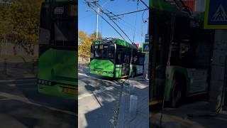 Troleibuzul Solaris Trollino 12M #5419 părăsind terminalul Grup Școlar Auto pe linia 62