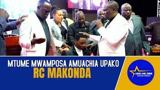 RC MAKONDA AKIOMBEWA NA MTUME MWAMPOSA