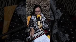 Rabindra Sangeet:- Charana Dharite Diogo Aamare:- Minakshi Ghosh