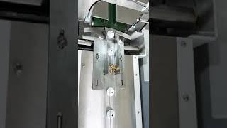 Belt pillow packing machine, the length of film can be adjusted at will