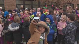 Seton Elementary donates more than $1,600 to Mr. Thanksgiving