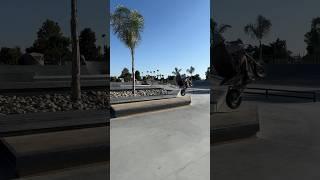 He took a Modded Razor Sx500 to a Skatepark  #razorworldwide #ebike #dirtbike #wheelies #bikelife