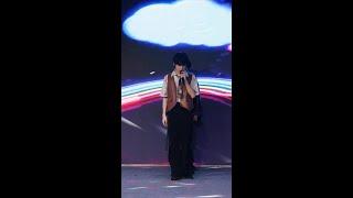 The youth chasing the light #Kuaishou Music @Kuaishou Music (O40300011) #music live #a picture of g