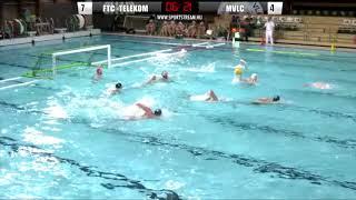 Water-Polo : But de Vigvári Vendel (Ferencvaros) de son camp