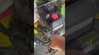 Cold Starting a John Deere 827E Snowblower