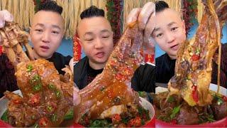 ASMR MUKBANG |FISH-FLAVORED SHREDDED PORK RIBS | ROASTED CHILI SAUSAGE MEATBALL NOODLES