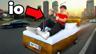 TRASFORMO IL MIO LETTO IN UN’AUTO DA CORSA!