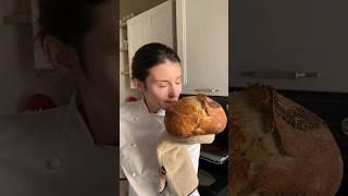 Хлеб на закваске VS магазинный хлеб #печемхлеб #полезная_еда #хлеб #учимсяготовить  #ohmybread