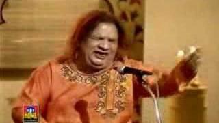 Mujhe Aazmane Waale - Aziz Mian Qawwal