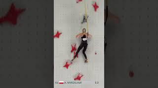 Meet Ola Miroslaw, the fastest female speed climber in the world ! 