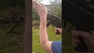 H&K MP5 reloading #shorts #airsoft #guns #germany #bb #hk