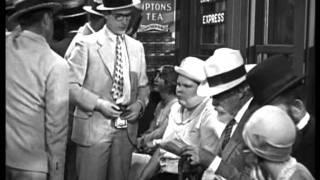 HAROLD LLOYD - how to get a seat