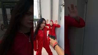 Money Heist vs Police 224 #moneyheist #parkour #police #escape #shorts #goguys