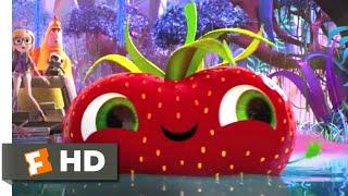 Cloudy With a Chance of Meatballs 2 - Living Food! | Fandango Family