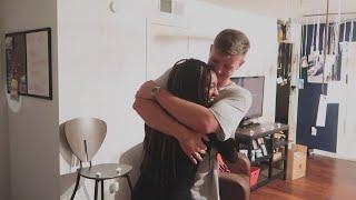 Flew 1200 Miles to Surprise My Girlfriend *Emotional*