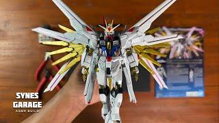 Mighty Strike Freedom Gundam High Grade 1/144 | ASMR BUILD | Bandai