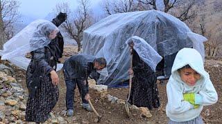 The hard life of nomads in the mountains: trying to survive in the cold and rainy winter