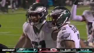 #Eagles Kevin Byard picks off Patrick Mahomes!